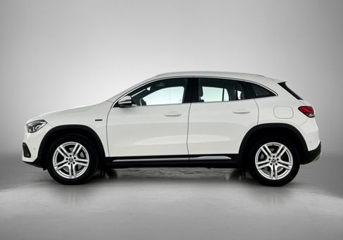 Mercedes-Benz GLA 250, 2020