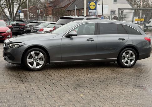 Mercedes-Benz C 220, 2022