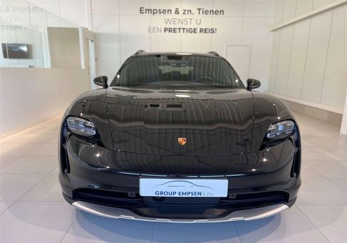 Porsche Taycan, 2022