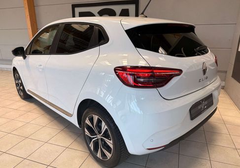 Renault Clio, 2022