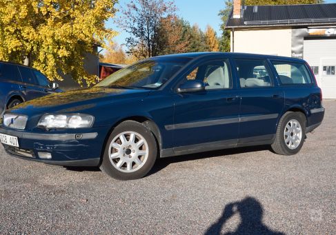 Volvo V70, 2001