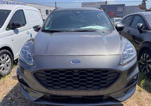 Ford Kuga, 2022
