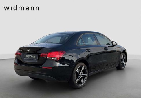 Mercedes-Benz A 250, 2022