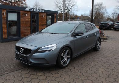 Volvo V40, 2019
