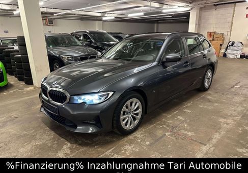 BMW 318, 2022