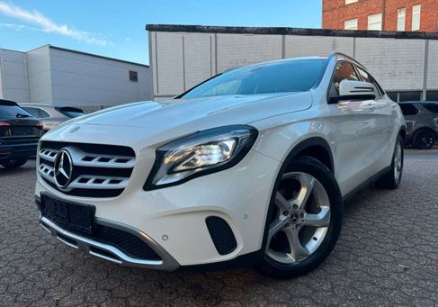 Mercedes-Benz GLA 200, 2018
