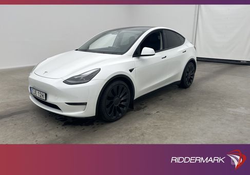 Tesla Model Y, 2022