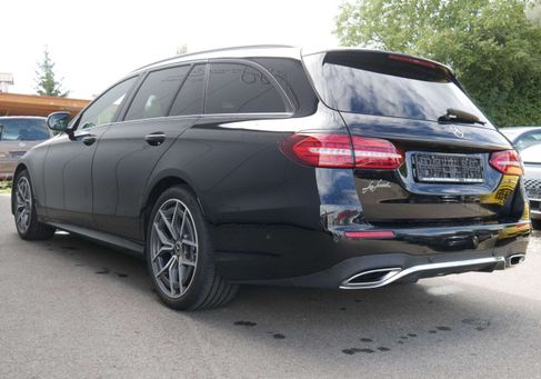 Mercedes-Benz E 400, 2021