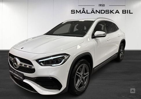 Mercedes-Benz GLA 250, 2022