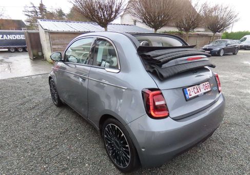 Fiat 500, 2022