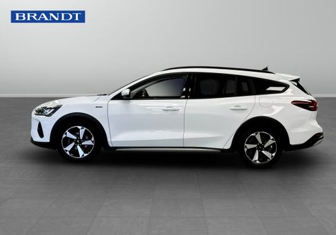 Ford Focus, 2023 3