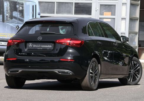 Mercedes-Benz A 250, 2025