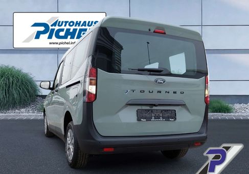 Ford Tourneo Courier, 2025