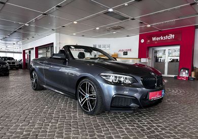 BMW 218, 2021