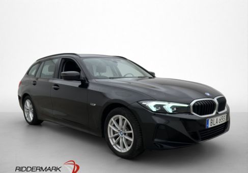BMW 330, 2023