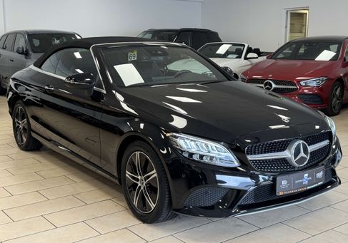Mercedes-Benz C 220, 2022 3