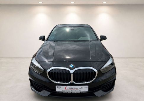 BMW 120, 2022 2