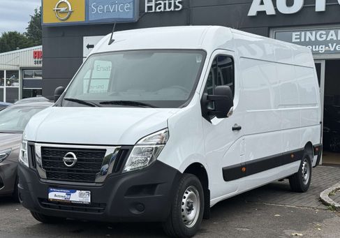 Nissan Interstar, 2024