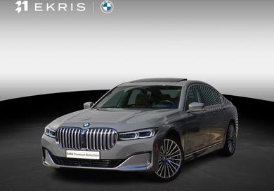 BMW 745, 2020