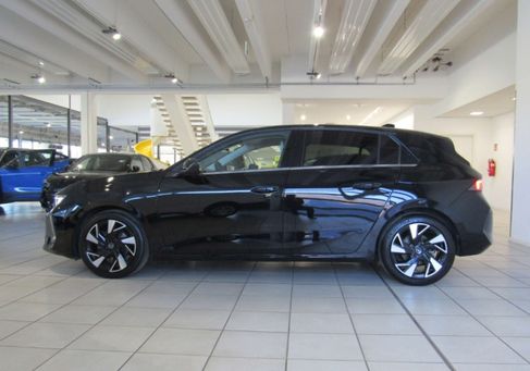 Opel Astra, 2022
