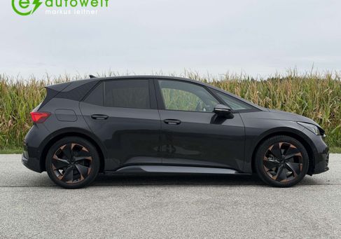 Cupra Born, 2024