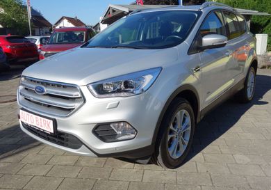 Ford Kuga, 2019