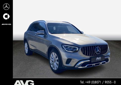 Mercedes-Benz GLC 200, 2020 3