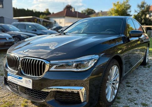 BMW 730, 2017