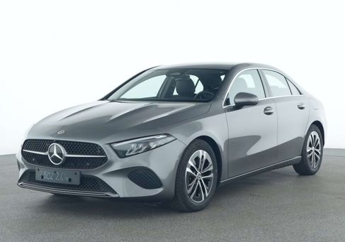 Mercedes-Benz A 180, 2025