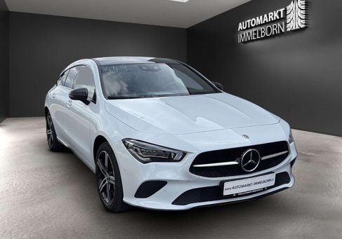 Mercedes-Benz CLA 250, 2022