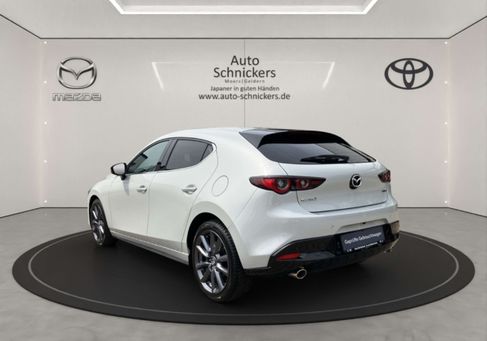 Mazda 3, 2025