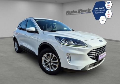 Ford Kuga, 2022