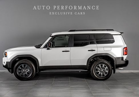 Toyota Land Cruiser, 2024