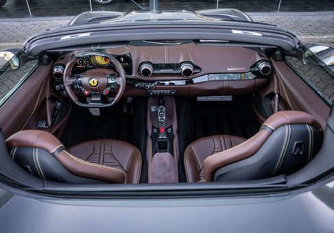 Ferrari 812, 2022 3