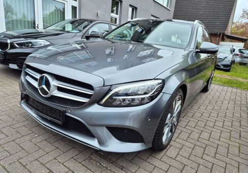 Mercedes-Benz C 300, 2020