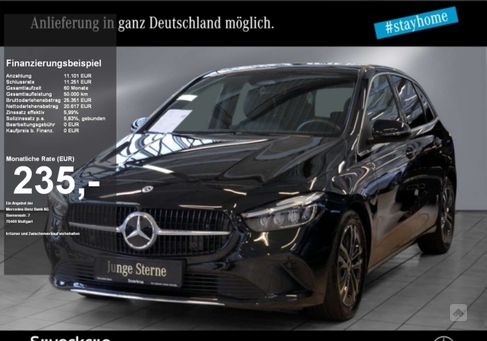 Mercedes-Benz B 180, 2023