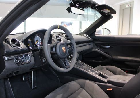 Porsche 718, 2025