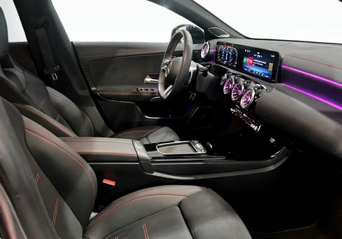 Mercedes-Benz CLA 200, 2026