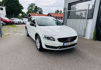 Volvo V60 Cross Country, 2018