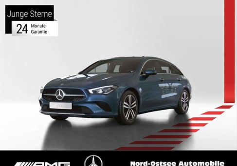 Mercedes-Benz CLA 250, 2022