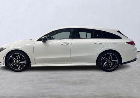 Mercedes-Benz CLA 200 Shooting Brake, 2021
