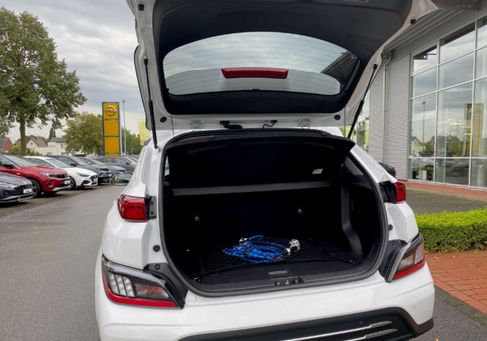 Hyundai Kona, 2021 3