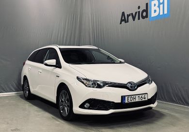 Toyota Auris Touring Sports, 2016