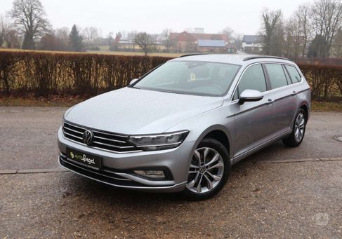 Volkswagen Passat Variant, 2022