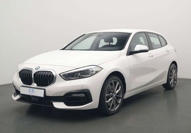 BMW 120, 2023