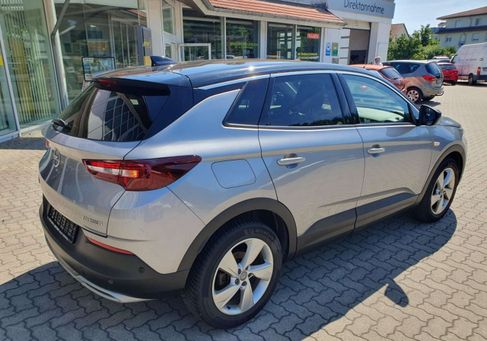 Opel Grandland X, 2020 3