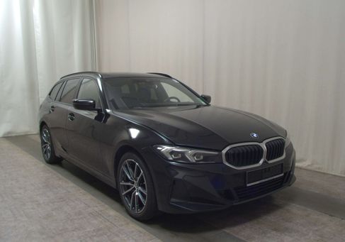 BMW 320, 2022