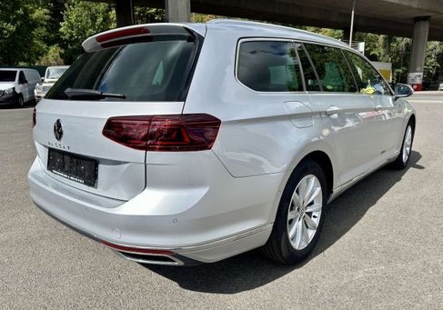 Volkswagen Passat Variant, 2021 3