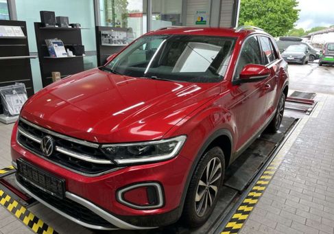 Volkswagen T-Roc, 2023
