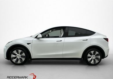 Tesla Model Y, 2023